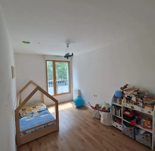 Flat Διαμέρισμα *